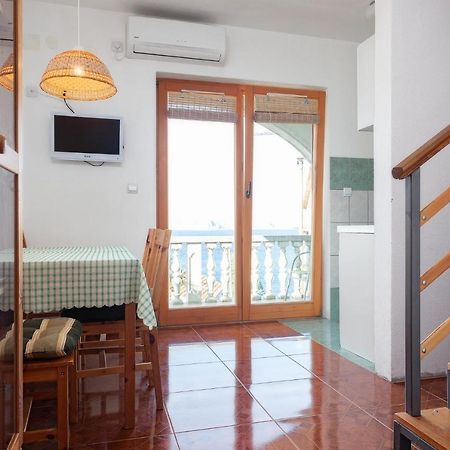 Apartament Manda Karlobag Zewnętrze zdjęcie
