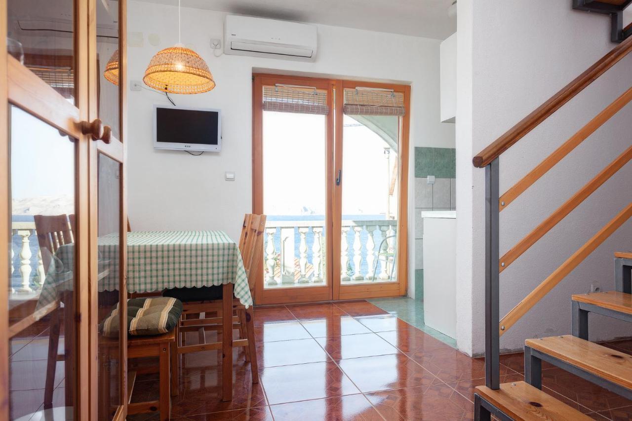 Apartament Manda Karlobag Zewnętrze zdjęcie