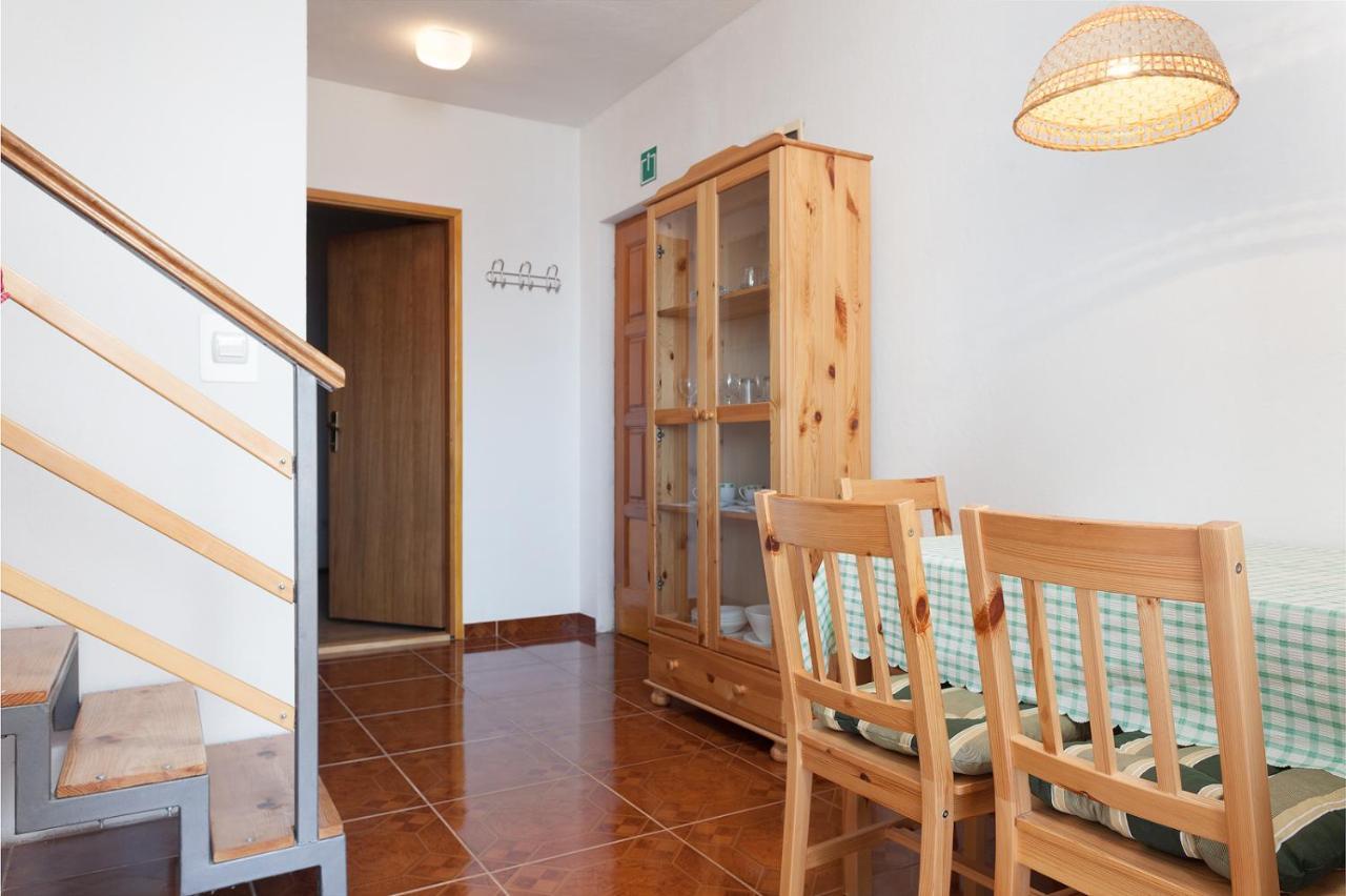 Apartament Manda Karlobag Zewnętrze zdjęcie